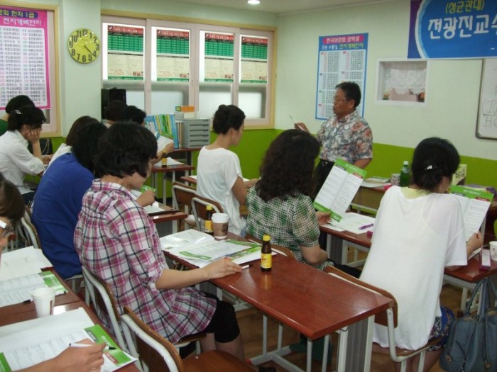 d92cef3e5610d6c9508ad0d6d1a27c84.jpg